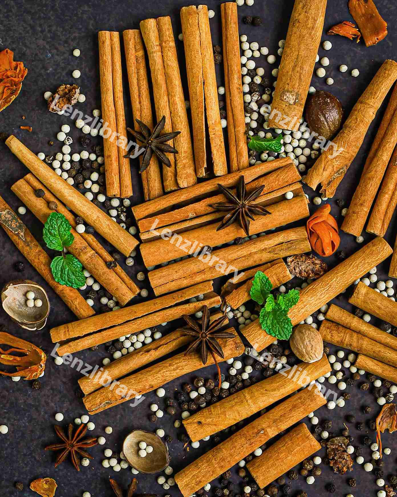 Cinnamon sticks